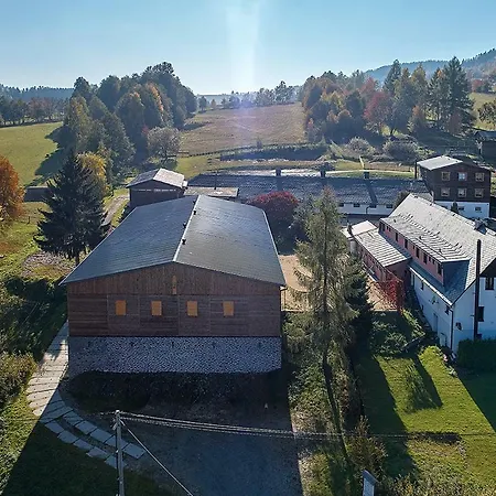 Hamříkova Stáj *